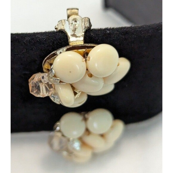 Vintage Mid Century Cream and Faceted Bead Earrings - Picture 7 of 7